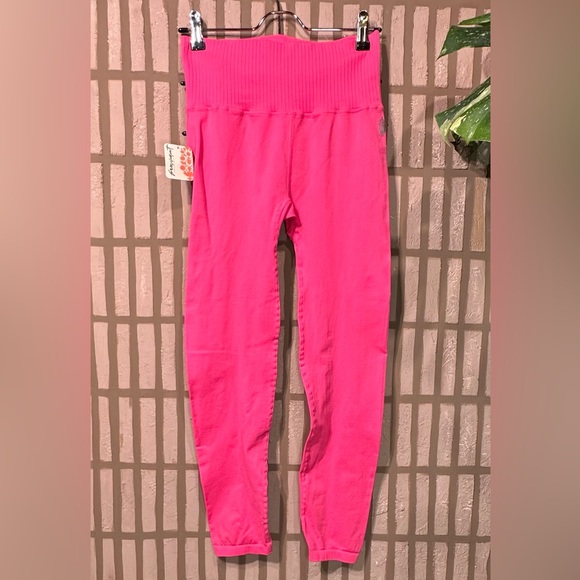 FP Movement seamless leggings SIZE M/L - Picture 4 of 7